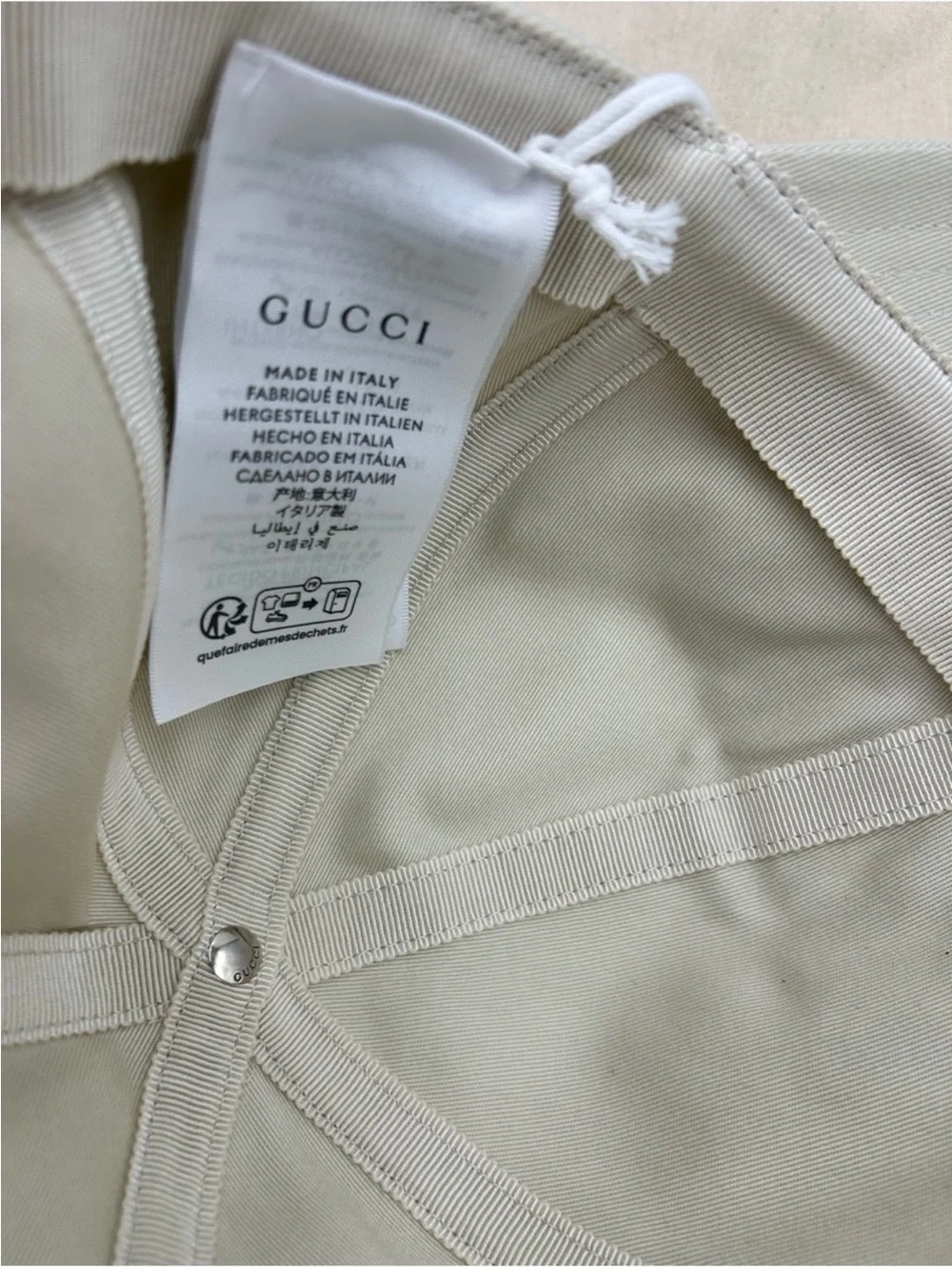 Unisex, Gucci, cotton embroidered logo baseball cap size medium adjustable